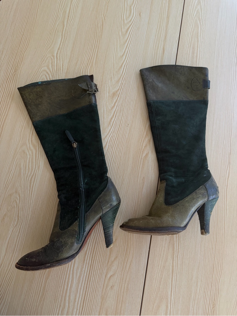 Vero Cuoio Two-Tone Green Suede & Leather Knee Boots